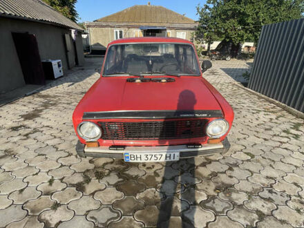 ВАЗ 2101 1973 в Любашевке на Automoto.ua Красный ВАЗ 2101, объемом двигателя 1.2 л и пробегом 50 тыс. км за 600 $, фото 1 на Automoto.ua