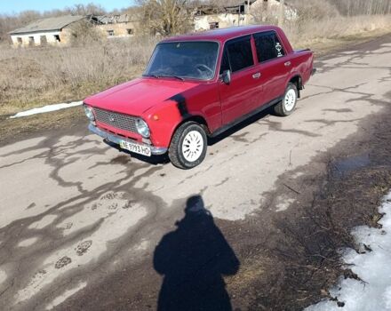Красный ВАЗ 2101, объемом двигателя 1.3 л и пробегом 230 тыс. км за 497 $, фото 1 на Automoto.ua