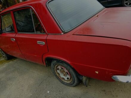 ВАЗ 2101 1973 в Хмельницком на Automoto.ua Красный ВАЗ 2101, объемом двигателя 0 л и пробегом 3 тыс. км за 800 $, фото 1 на Automoto.ua