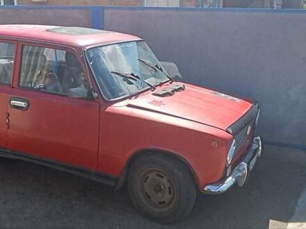 ВАЗ 2101 1974 в Долинской на Automoto.ua Красный ВАЗ 2101, объемом двигателя 1.2 л и пробегом 111 тыс. км за 400 $, фото 1 на Automoto.ua