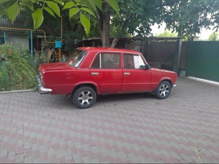 ВАЗ 2101 1974 у Броварах на Automoto.ua Червоний ВАЗ 2101, об'ємом двигуна 0 л та пробігом 100 тис. км за 500 $, фото 1 на Automoto.ua