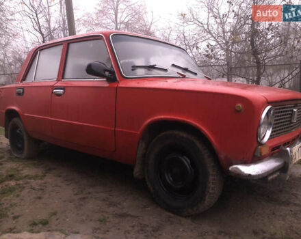 Красный ВАЗ 2101, объемом двигателя 0 л и пробегом 256 тыс. км за 450 $, фото 1 на Automoto.ua