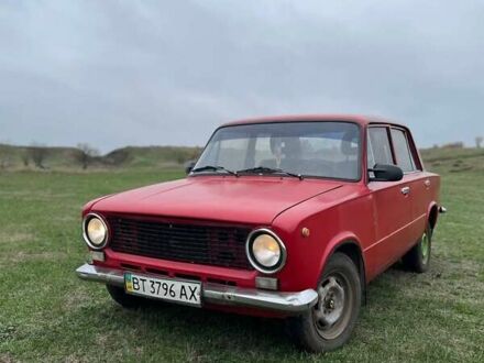 Червоний ВАЗ 2101, об'ємом двигуна 1.2 л та пробігом 47 тис. км за 700 $, фото 1 на Automoto.ua