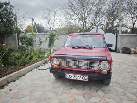 ВАЗ 2101 1976 в Каменце-Подольском на Automoto.ua Красный ВАЗ 2101, объемом двигателя 1.3 л и пробегом 100 тыс. км за 372 $, фото 1 на Automoto.ua
