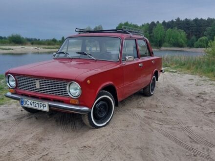 ВАЗ 2101 1976 у Львові на Automoto.ua Червоний ВАЗ 2101, об'ємом двигуна 1.3 л та пробігом 55 тис. км за 850 $, фото 1 на Automoto.ua