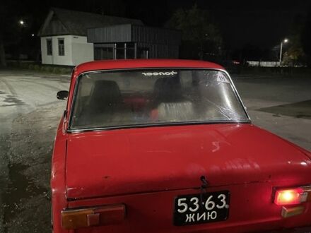 ВАЗ 2101 1976 в Емильчином на Automoto.ua Красный ВАЗ 2101, объемом двигателя 1.3 л и пробегом 120 тыс. км за 324 $, фото 1 на Automoto.ua