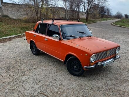 Красный ВАЗ 2101, объемом двигателя 1.3 л и пробегом 70 тыс. км за 500 $, фото 1 на Automoto.ua