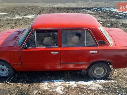 ВАЗ 2101 1976 у Голованевске на Automoto.ua Червоний ВАЗ 2101, об'ємом двигуна 1.29 л та пробігом 150 тис. км за 420 $, фото 1 на Automoto.ua