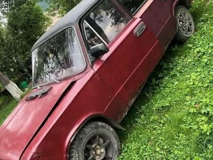 Красный ВАЗ 2101, объемом двигателя 1 л и пробегом 33 тыс. км за 300 $, фото 1 на Automoto.ua
