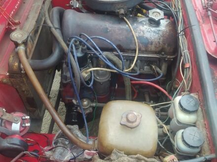 ВАЗ 2101 1977 в Нововолынск на Automoto.ua Красный ВАЗ 2101, объемом двигателя 0 л и пробегом 1 тыс. км за 650 $, фото 1 на Automoto.ua