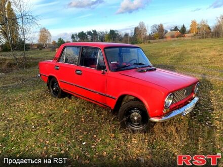 ВАЗ 2101 1978 в Лебедине на Automoto.ua Красный ВАЗ 2101, объемом двигателя 1.3 л и пробегом 230 тыс. км за 590 $, фото 1 на Automoto.ua
