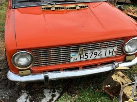 Красный ВАЗ 2101, объемом двигателя 1.3 л и пробегом 80 тыс. км за 143 $, фото 1 на Automoto.ua
