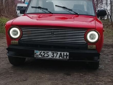 Красный ВАЗ 2101, объемом двигателя 0 л и пробегом 200 тыс. км за 473 $, фото 1 на Automoto.ua
