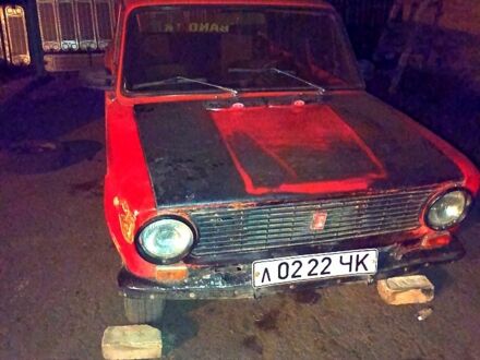 Красный ВАЗ 2101, объемом двигателя 1.1 л и пробегом 1000 тыс. км за 240 $, фото 1 на Automoto.ua