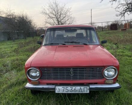 Красный ВАЗ 2101, объемом двигателя 1.3 л и пробегом 400 тыс. км за 354 $, фото 1 на Automoto.ua