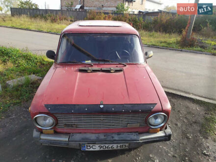 ВАЗ 2101 1978 у Червонограде на Automoto.ua Червоний ВАЗ 2101, об'ємом двигуна 1.3 л та пробігом 50 тис. км за 500 $, фото 1 на Automoto.ua