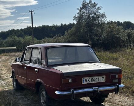 Красный ВАЗ 2101, объемом двигателя 0 л и пробегом 300 тыс. км за 359 $, фото 1 на Automoto.ua