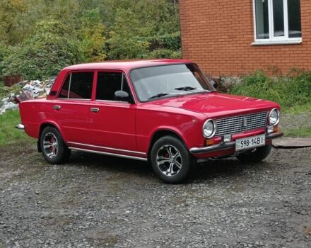 ВАЗ 2101 1979 в Виннице на Automoto.ua Красный ВАЗ 2101, объемом двигателя 1.3 л и пробегом 97 тыс. км за 2400 $, фото 1 на Automoto.ua