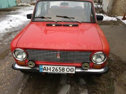 ВАЗ 2101 1979 в Краматорске на Automoto.ua Красный ВАЗ 2101, объемом двигателя 1.29 л и пробегом 75 тыс. км за 800 $, фото 1 на Automoto.ua