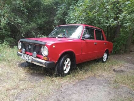 Красный ВАЗ 2101, объемом двигателя 1.3 л и пробегом 3 тыс. км за 521 $, фото 1 на Automoto.ua