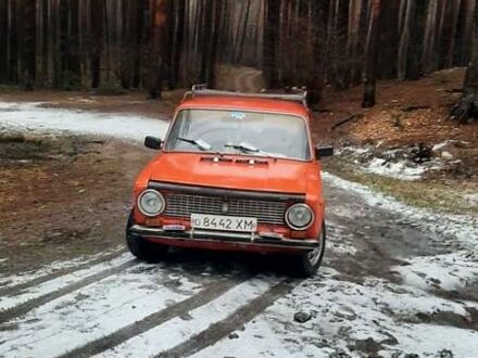 ВАЗ 2101 1979 у Славуте на Automoto.ua Червоний ВАЗ 2101, об'ємом двигуна 1.3 л та пробігом 76 тис. км за 650 $, фото 1 на Automoto.ua