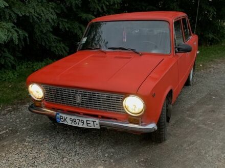 ВАЗ 2101 1979 в Луцке на Automoto.ua Красный ВАЗ 2101, объемом двигателя 1.3 л и пробегом 3 тыс. км за 577 $, фото 1 на Automoto.ua
