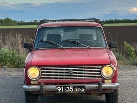 ВАЗ 2101 1979 у Томаківка на Automoto.ua Червоний ВАЗ 2101, об'ємом двигуна 0 л та пробігом 15 тис. км за 532 $, фото 1 на Automoto.ua