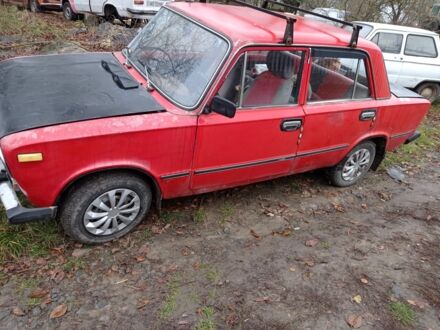 Красный ВАЗ 2101, объемом двигателя 0 л и пробегом 100 тыс. км за 263 $, фото 1 на Automoto.ua