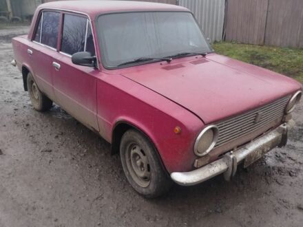 Красный ВАЗ 2101, объемом двигателя 0 л и пробегом 100 тыс. км за 497 $, фото 1 на Automoto.ua