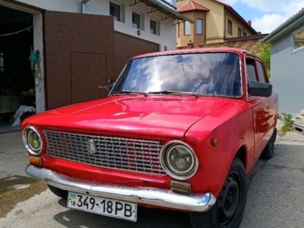 ВАЗ 2101 1980 у Луцьку на Automoto.ua Червоний ВАЗ 2101, об'ємом двигуна 1.2 л та пробігом 400 тис. км за 600 $, фото 1 на Automoto.ua