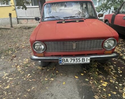 Красный ВАЗ 2101, объемом двигателя 1.2 л и пробегом 84 тыс. км за 970 $, фото 1 на Automoto.ua