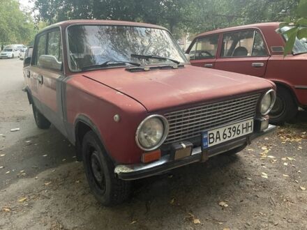 ВАЗ 2101 1980 у Кропивницькому (Кіровограді) на Automoto.ua Червоний ВАЗ 2101, об'ємом двигуна 1.2 л та пробігом 84 тис. км за 502 $, фото 1 на Automoto.ua