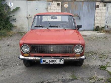 ВАЗ 2101 1980 в Днепре (Днепропетровске) на Automoto.ua Красный ВАЗ 2101, объемом двигателя 1.3 л и пробегом 120 тыс. км за 577 $, фото 1 на Automoto.ua
