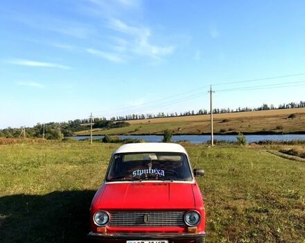 Красный ВАЗ 2101, объемом двигателя 1.5 л и пробегом 160 тыс. км за 750 $, фото 1 на Automoto.ua