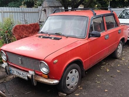 Красный ВАЗ 2101, объемом двигателя 0 л и пробегом 300 тыс. км за 700 $, фото 1 на Automoto.ua