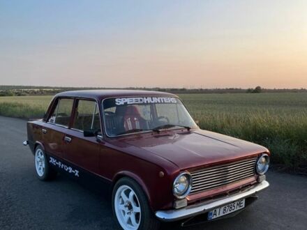 ВАЗ 2101 1980 в Кривом Роге на Automoto.ua Красный ВАЗ 2101, объемом двигателя 0 л и пробегом 5 тыс. км за 1850 $, фото 1 на Automoto.ua