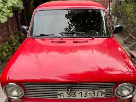 ВАЗ 2101 1980 в Запорожье на Automoto.ua Красный ВАЗ 2101, объемом двигателя 1 л и пробегом 777 тыс. км за 1000 $, фото 1 на Automoto.ua
