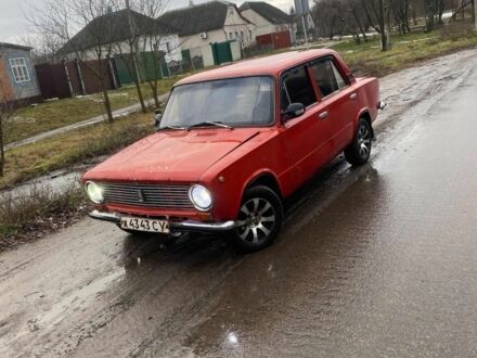 Красный ВАЗ 2101, объемом двигателя 1 л и пробегом 1 тыс. км за 394 $, фото 1 на Automoto.ua