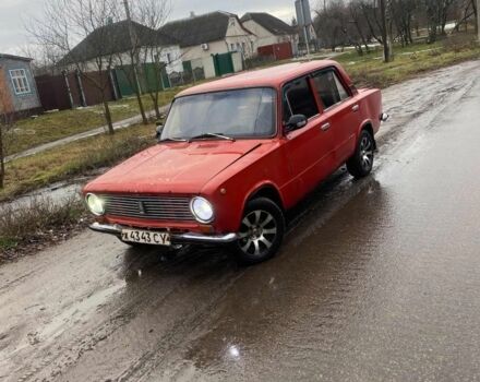 Красный ВАЗ 2101, объемом двигателя 1 л и пробегом 1 тыс. км за 394 $, фото 1 на Automoto.ua