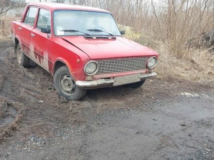 Червоний ВАЗ 2101, об'ємом двигуна 0 л та пробігом 1000 тис. км за 600 $, фото 1 на Automoto.ua
