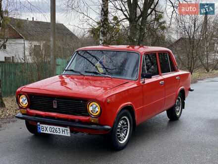 ВАЗ 2101 1981 у Житомирі на Automoto.ua Червоний ВАЗ 2101, об'ємом двигуна 1.29 л та пробігом 100 тис. км за 750 $, фото 1 на Automoto.ua