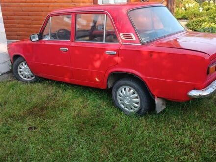 ВАЗ 2101 1981 у Житомирі на Automoto.ua Червоний ВАЗ 2101, об'ємом двигуна 1.2 л та пробігом 100 тис. км за 339 $, фото 1 на Automoto.ua