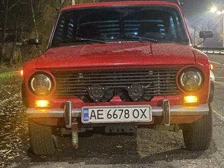 Красный ВАЗ 2101, объемом двигателя 1.2 л и пробегом 300 тыс. км за 1700 $, фото 1 на Automoto.ua