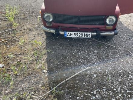 ВАЗ 2101 1982 в Кривом Роге на Automoto.ua Красный ВАЗ 2101, объемом двигателя 1.3 л и пробегом 250 тыс. км за 15000 $, фото 1 на Automoto.ua
