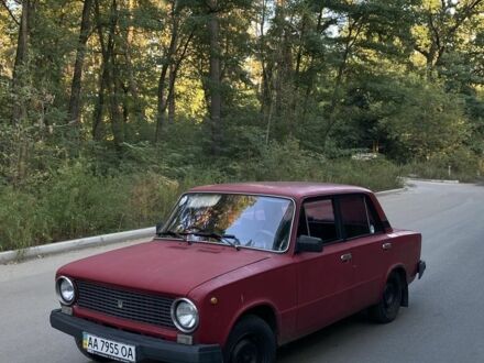 Красный ВАЗ 2101, объемом двигателя 1.2 л и пробегом 27 тыс. км за 606 $, фото 1 на Automoto.ua