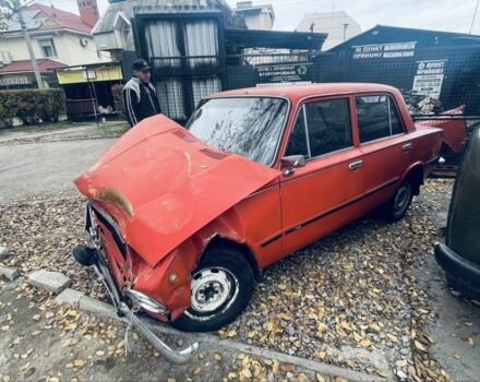 Красный ВАЗ 2101, объемом двигателя 1.2 л и пробегом 116 тыс. км за 250 $, фото 1 на Automoto.ua