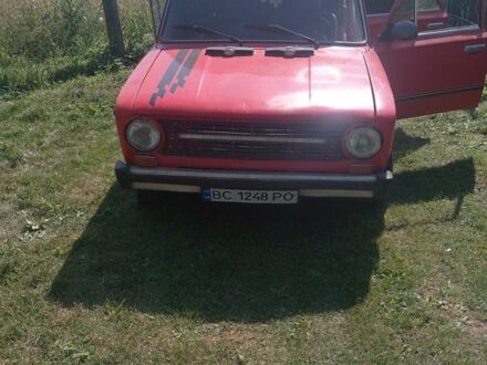 ВАЗ 2101 1982 в Золочев на Automoto.ua Красный ВАЗ 2101, объемом двигателя 1.2 л и пробегом 325 тыс. км за 15000 $, фото 1 на Automoto.ua