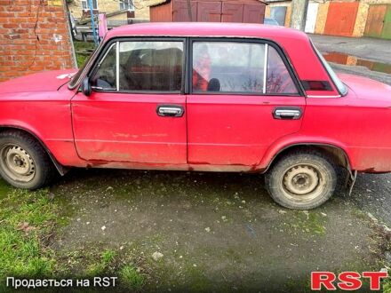 Красный ВАЗ 2101, объемом двигателя 1.2 л и пробегом 100 тыс. км за 350 $, фото 1 на Automoto.ua