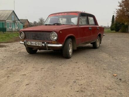 Красный ВАЗ 2101, объемом двигателя 1.3 л и пробегом 200 тыс. км за 309 $, фото 1 на Automoto.ua