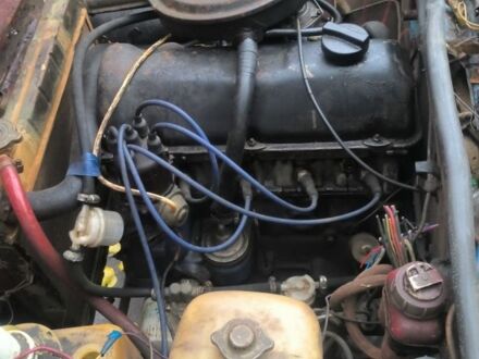 Красный ВАЗ 2101, объемом двигателя 1.6 л и пробегом 999 тыс. км за 191 $, фото 1 на Automoto.ua